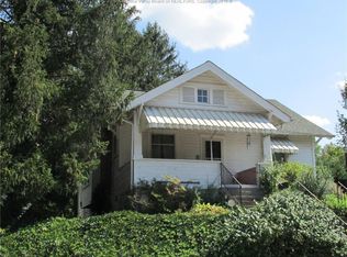 904 Highland Ter, Saint Albans, WV