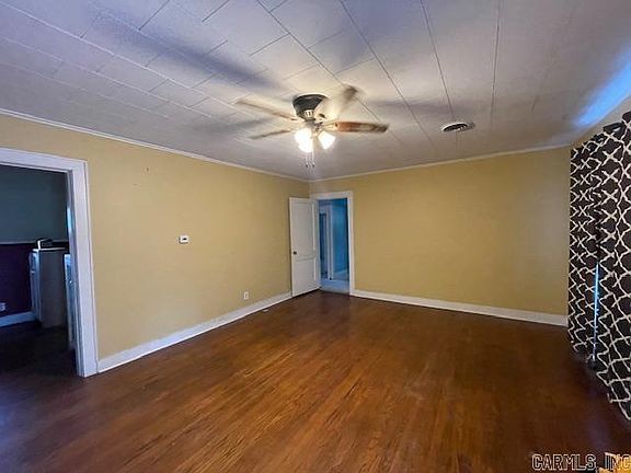 2nd image of 602 Circle Ln