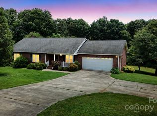 2938 Peeler Rd, Vale, NC 28168