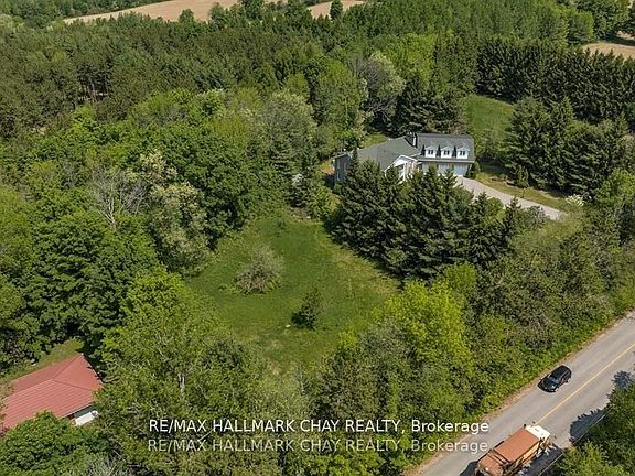 2nd image of 712 Mount Street Louis Rd W #1