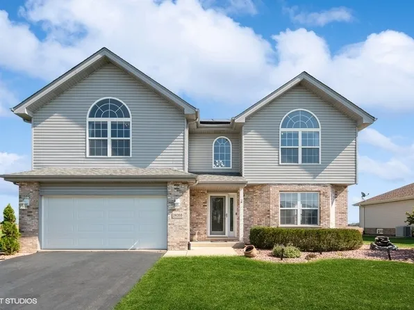 24359 Arrowhead Dr, Manhattan, IL 60442