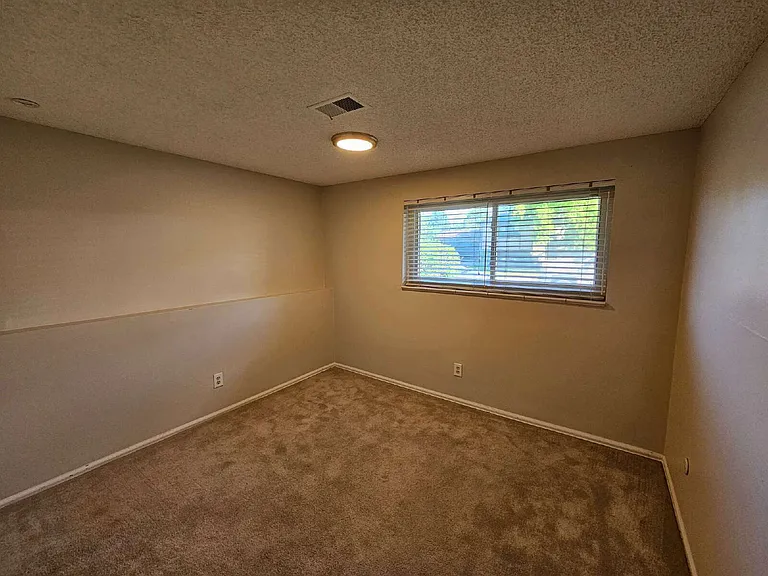 7055 W Fremont Pl — Photo 8