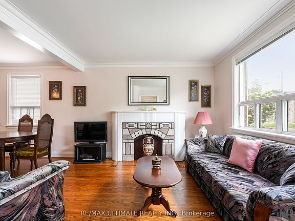 2nd image of 34 Doris Dr