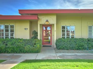 10040 W Royal Oak Rd APT D, Sun City, AZ 85351