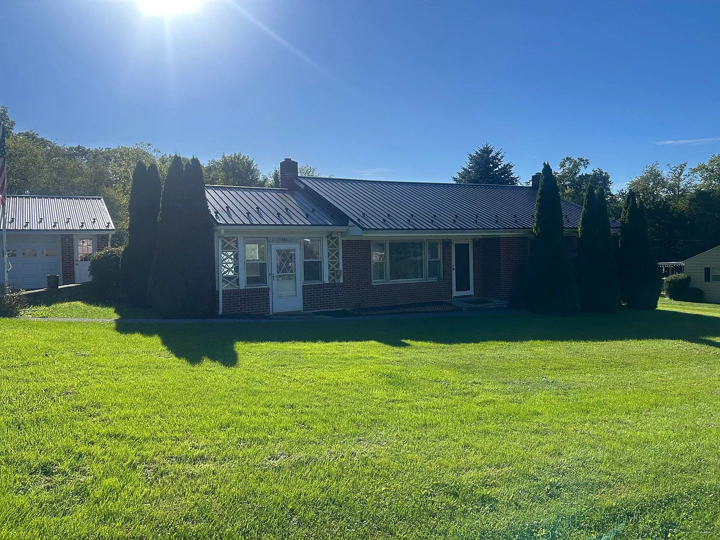 3 bedroom, 1 bath house — Photo 1