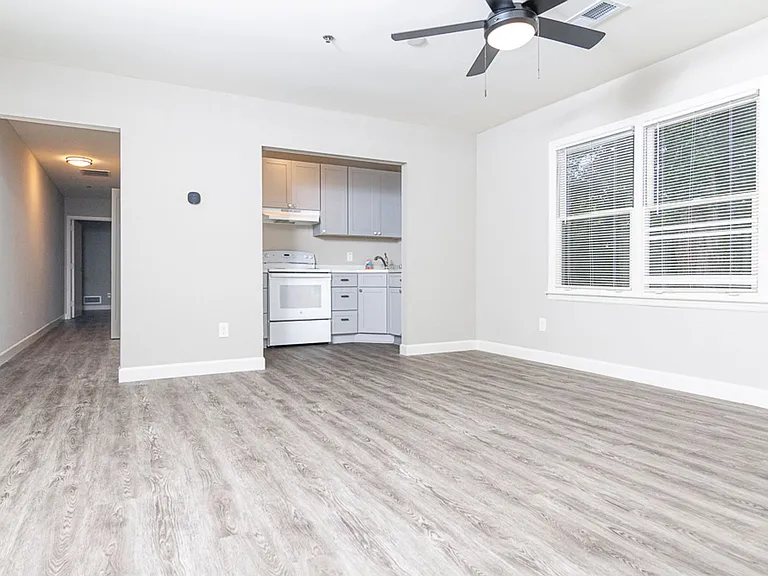 1790 Lavista Rd NE — Photo 4