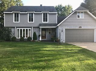 16400 Barryknoll Way, Granger, IN 46530
