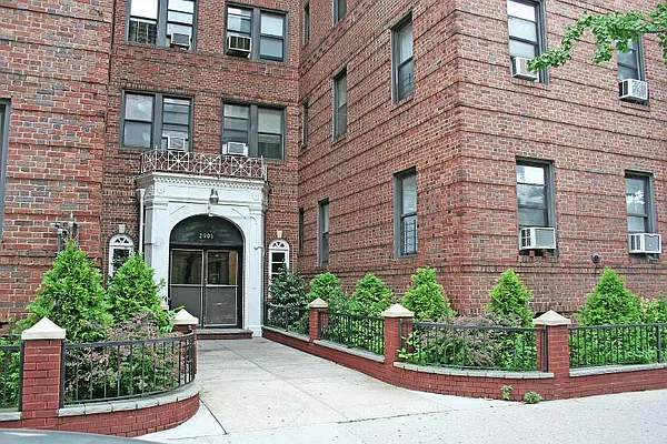Sold by Fillmore | media 6