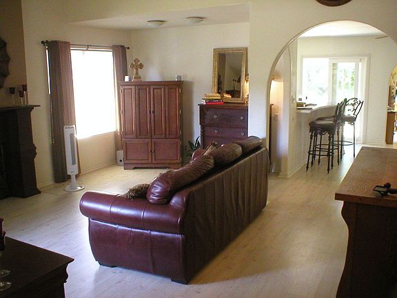 2nd image of 3907 San Nicolas Ct