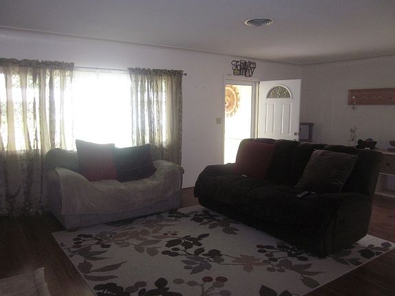 3rd image of 800 56th Ave S