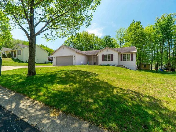 2nd image of 6607 CAVIN DRIVE