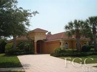20031 Rookery Dr, Estero, FL 33928
