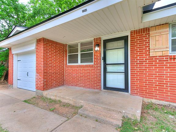 2nd image of 1604 Cynthia Dr