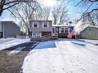 121 Lexington Farm Rd, Union, OH 45322