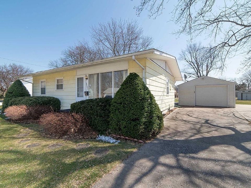 1st image of 2834 27th Ave