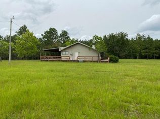 9325 Pleasant Home Rd, Holt, FL 32564