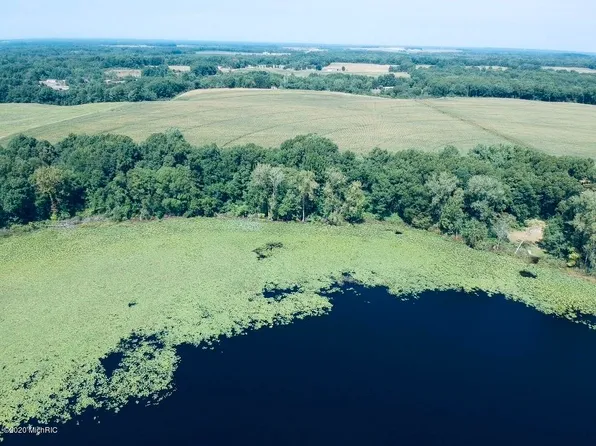 Territorial Rd, Hartford, MI 49057