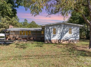 511A S White St, Marshville, NC 28103