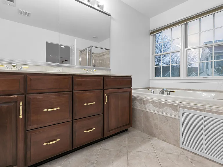 7 Patriot Hill Dr — Photo 31