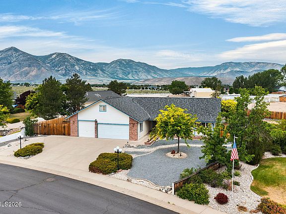 2nd image of 1379 Bridle Way