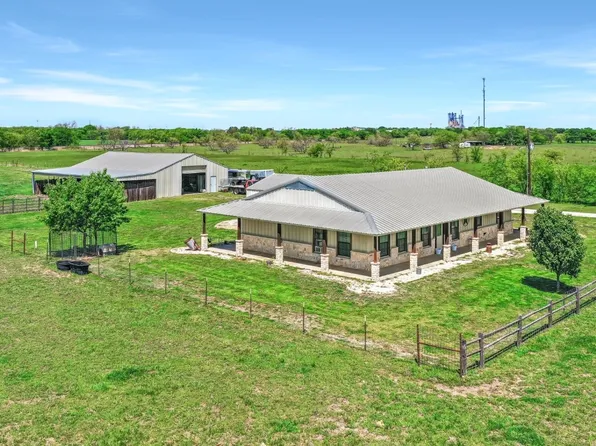 850 S Pecan Creek Trl, Valley View, TX 76272