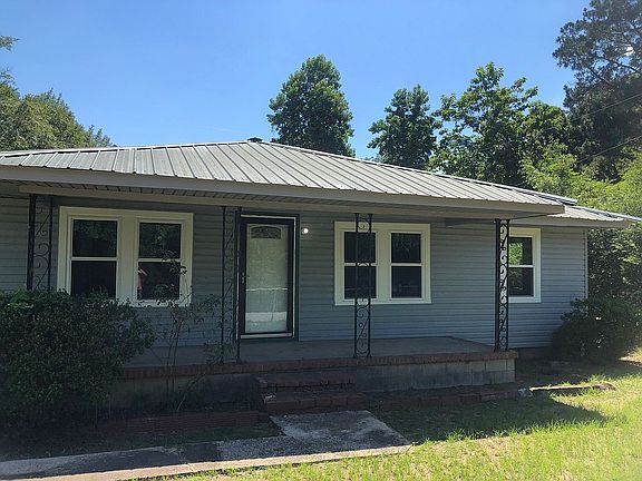 3rd image of 146 Old State Highway 280