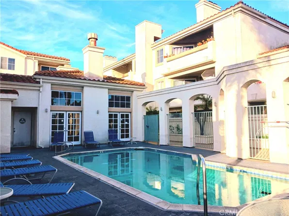 3605 E Anaheim St Unit 225, Long Beach, CA 90804