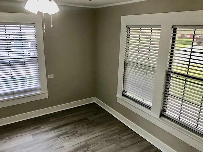 912 Rome St — Photo 16