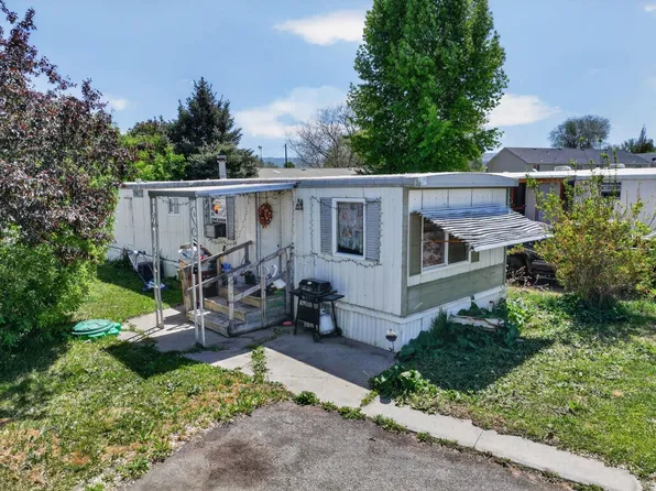 211 Circle Inn Dr, Pocatello, ID 83202