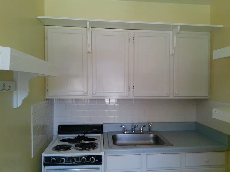 181 Dupre Ave #4 — Photo 8