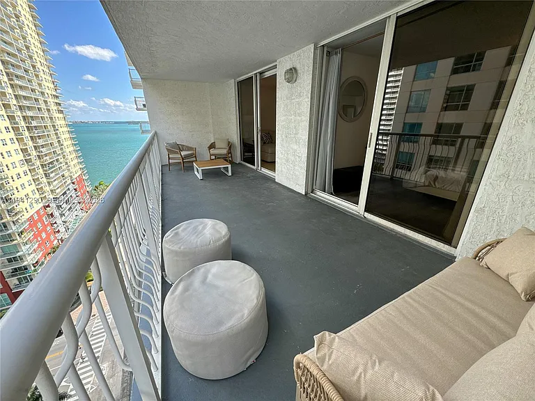 1200 Brickell Bay Dr #1708 — Photo 17