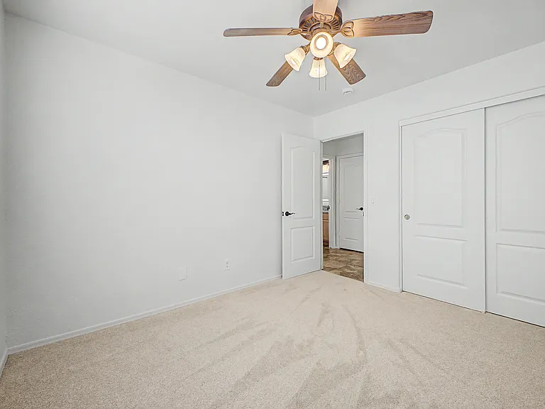 7660 E Dover St — Photo 26