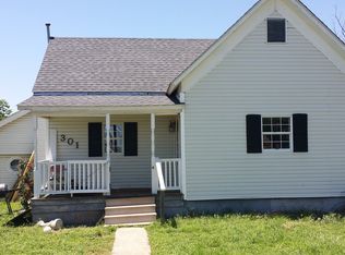 301 S 7th St, Weatherford, OK 73096