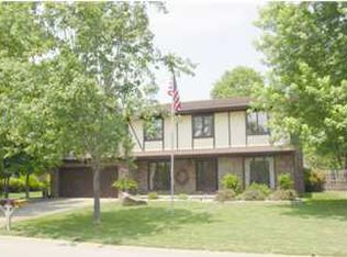 10622 Gettysburg Dr, Newburgh, IN 47630