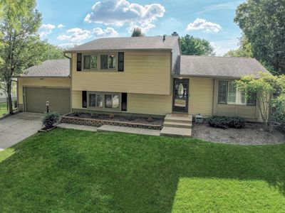 1609 Forrest Blvd, St Charles, IL, 60174