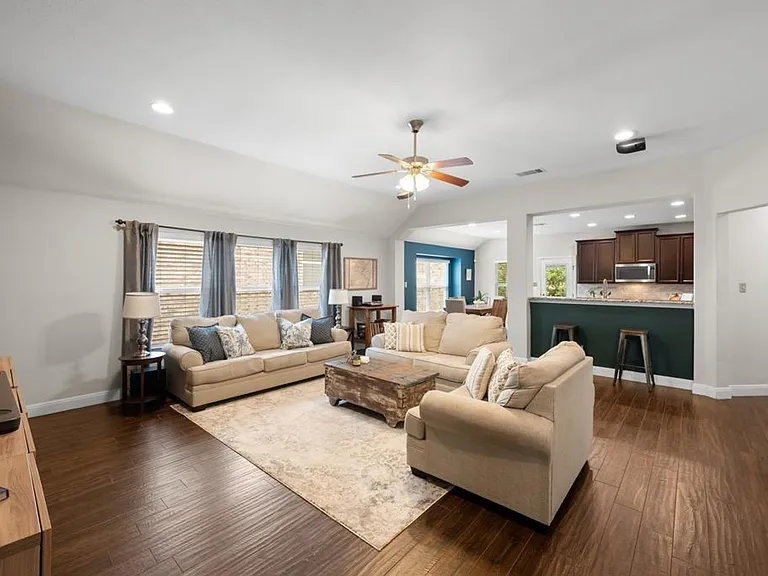 18404 Deleon Bayou Ln — Photo 4