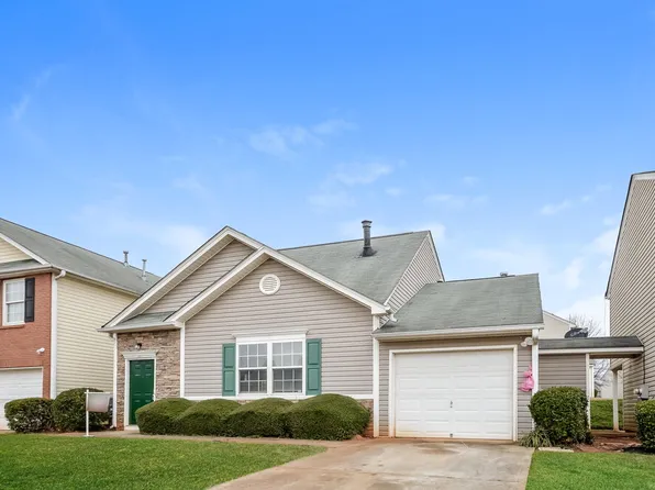 145 Meadowridge Dr, Covington, GA 30016