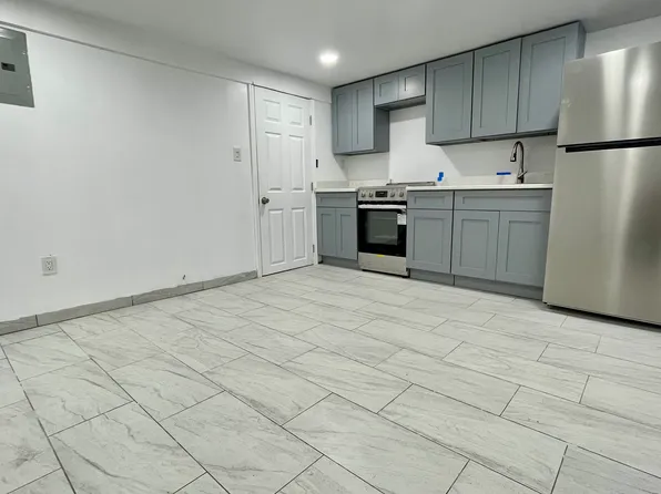 (undisclosed Address), East Orange, NJ 07018