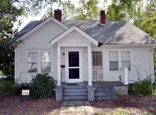 305 Heard St, Elberton, GA 30635