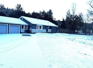 870 S Barre Rd, Barre, VT 05641