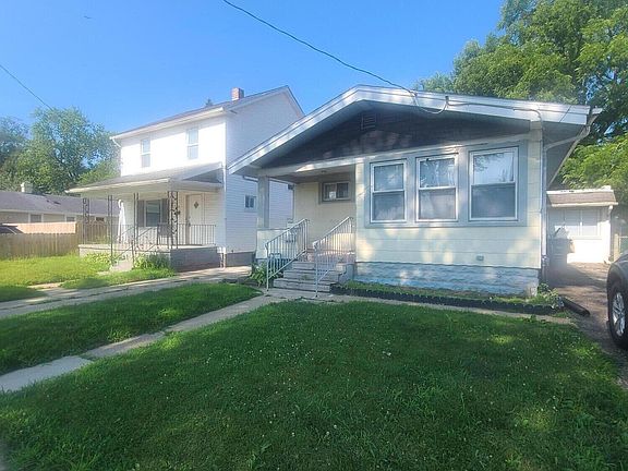 2nd image of 1023 Elysian Ave