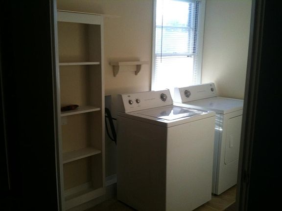 2nd image of 204 Glen Echo Dr #2