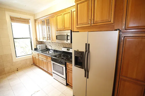 Rented by Realty Nerd | media 35