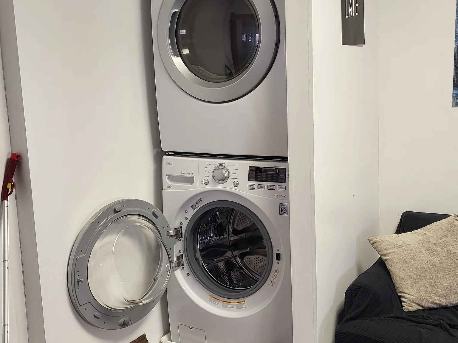 3 bed, 1200 sqft, $1,200 — Photo 4