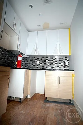 Rented by EXR | media 17