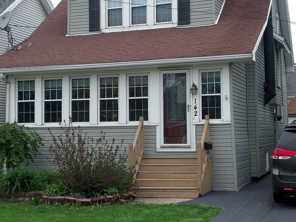 1st image of 142 Whitfield Ave