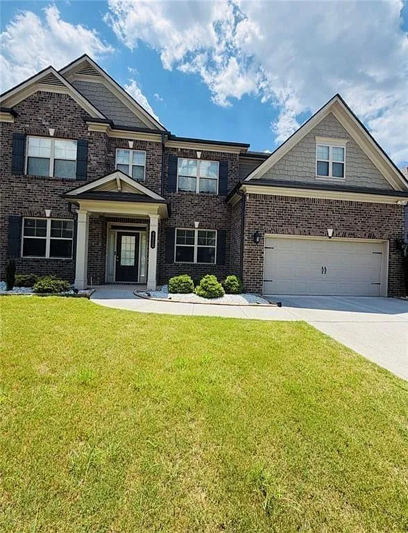 5 bed, 4.0 bath, 3331 sqft, $3,595 — Photo 1