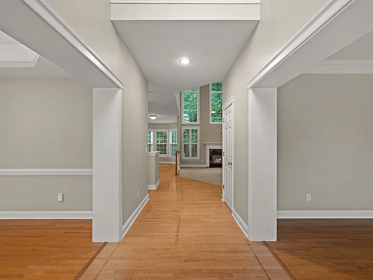 12023 Stone Forest Dr — Photo 6