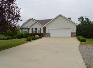 9315 Walker Rd E, Ovid, MI 48866