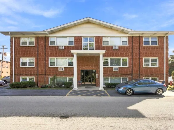 10154 Hartford Ct APT 2C, Schiller Park, IL 60176